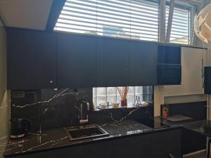 DREAMY CENTER LOCATION 