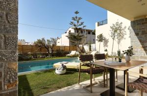 Volta Suites and Villas