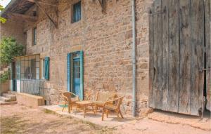 2 Bedroom Nice Home In Trambly