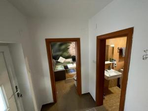 Cozy 1B Apartment Vera-self check in