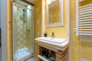 Appartements Le 01-GregIMMO-Appart'Hotel : photos des chambres