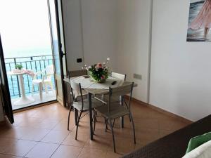 La Casa Sulla Scogliera