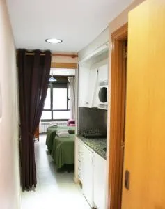 EL MESON - Granja de Escarpe