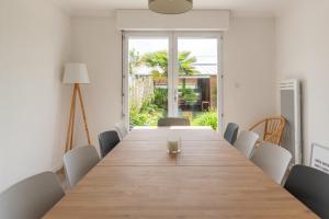 Maisons de vacances Maison avec 2 terrasses et cuisine d'ete pour 10 personnes aux Sables d'Olonne : photos des chambres