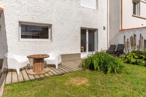 Maisons de vacances Maison avec 2 terrasses et cuisine d'ete pour 10 personnes aux Sables d'Olonne : photos des chambres