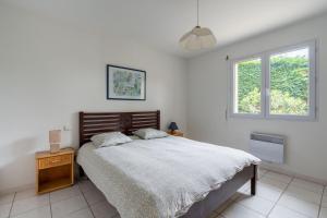 Villa piscine pour 8 à Lacanau