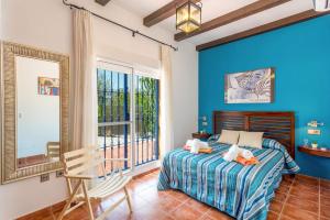 Villa Tesorillo by Villa Plus
