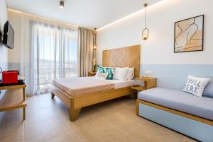 Alia Comfort Style Studios