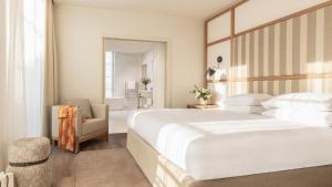 Hotels Le Grand Pavillon Chantilly : photos des chambres