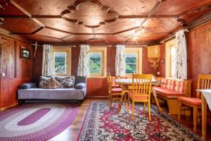 Knusperhäuschen Höfen-hüsle