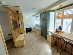 One of a Kind Luxury Studio Stay in Penzance