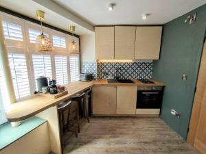 One of a Kind Luxury Studio Stay in Penzance