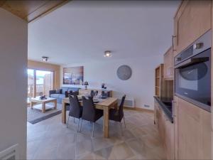 Appartements Bisanne 1500 - Appt 6 pers, 2 SDB, Parking, Piscine - FR-1-293-354 : photos des chambres