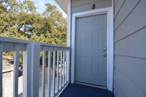 SuperValue Suite #8 @ East End Revitalized