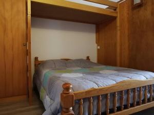 Appartements Studio chaleureux proche des pistes avec piscine et parking - FR-1-573-89 : photos des chambres