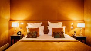 Hotels Abbaye De Villeneuve : photos des chambres