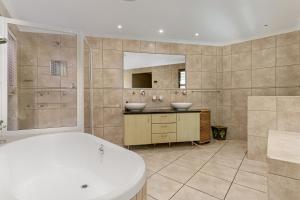 Villa room in Golf Fairways Villa