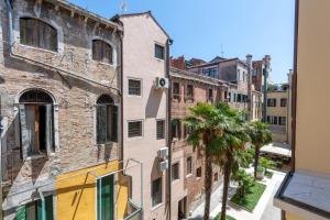 Deluxe Double Room room in H10 Palazzo Canova