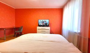 Червоне і біле Мережа квартир Alex Apartments Документи для відряджень Безконтактне заселення 24-7