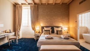Hotels Abbaye De Villeneuve : photos des chambres