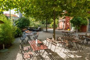 Hotels Hotel des Capucins : photos des chambres