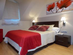 4 star apartement Aparthotel Bubal El Pueyo de Jaca Hispaania