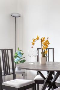 Beach View Luxury Apartment