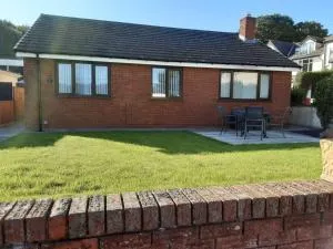 3-Bed bungalow near Conwy valley close to Castle - Llansantffraid Glan Conwy