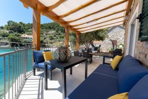 Seaside Cottage Maslina