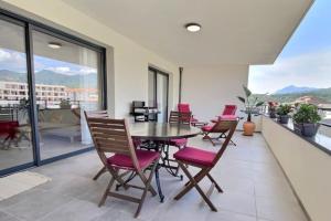 Appartements T2 neuf avec belle terrasse proche plage : photos des chambres
