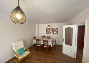 AMPLIO PISO EN CENTRO DE TORRE DEL MAR