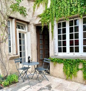 stylish one bedroom apartment in a lovely village