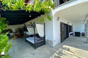 Oxana Beach House St Nikolaos - 3 bedrooms 8 guests