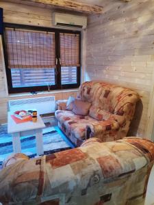 Seosko domacintsvo kod Cvela