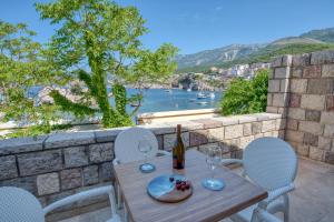 Two-Bedroom Apartment room in Kazanegra Exclusive Apartments