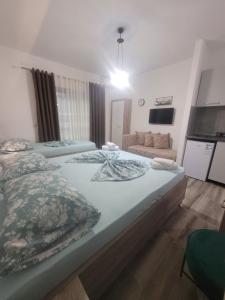 Apartments & Studio Haxhibeti