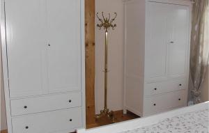 Stunning Apartment In Altenmedingen