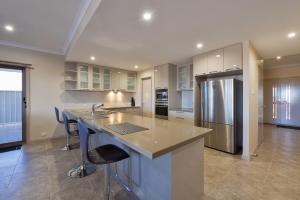 7 Kestrel Place