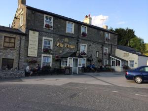 The Crown Hotel