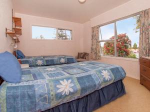 Holiday Haven - Whitianga Bach