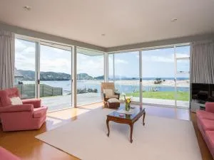 Roberts Retreat - Mangawhai Holiday Home - 芒阿法埃