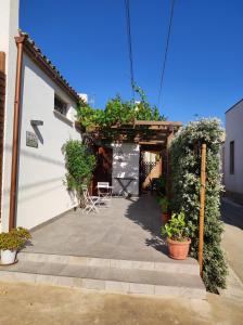 Studio mit Gartenblick