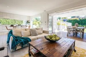 Moa Magic - Oneroa Holiday Home - Blackpool