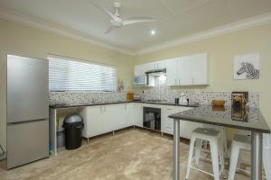 Krugers Retreat House & Krugers Rest Studio