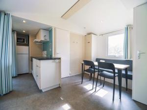 Campings Camping 3 etoiles A La Corniche La Rochelle Angoulins : photos des chambres
