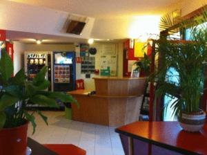 Lemon Hotel Tarascon photo 6