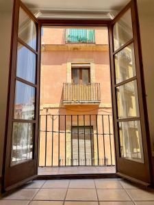 Acogedor apartamento con vistas a plaza Fórum.