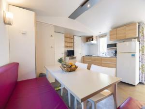 Campings Camping 4 etoiles Au Petit Port de L'Houmeau - La Rochelle : photos des chambres