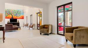 Villa Delphin 375 Fantastic villa with amazing outside space and 13x5m private pool, Aphrodite Hills