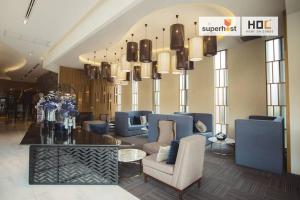 Prime 2-Beroom Suite with Pool & Gym